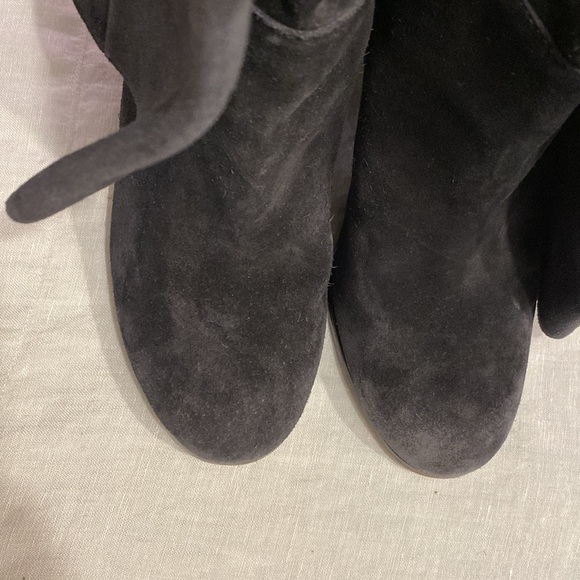 Cole Haan black suede knee high tall heeled pull on Cassidy boots - Picture 6 of 12